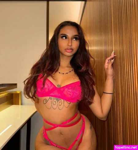 Sinnabonxo OnlyFans Thumbnail #0cBs3YtB1E