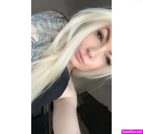Sinner Girl666 Main Profile Photo