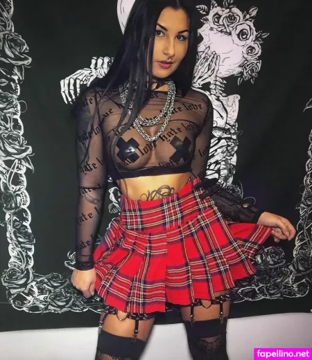 Sinnerella 1 OnlyFans Thumbnail #awurOwMLDW