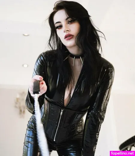 Sinnerpixiefree OnlyFans Thumbnail #90s2uqbxZi