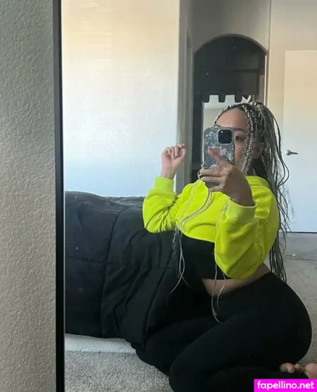 Sinningwithsaintx OnlyFans Thumbnail #ufA9dwEJVH