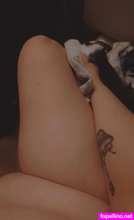 Sinnythekitty OnlyFans Thumbnail #DxWCXIo6Il