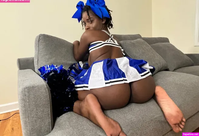 Sinrobinsonxxx OnlyFans Thumbnail #sAEYwW6C3i