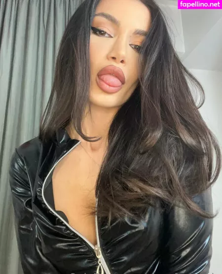 Sinsofamanda OnlyFans Thumbnail #5icqaSZh7f