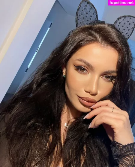 Sinsofamanda OnlyFans Thumbnail #CFl6s7jICe