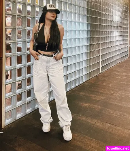 Sinta Bella OnlyFans Thumbnail #1q8AcfgBqb