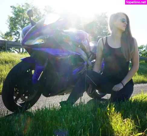Sintica OnlyFans Thumbnail #Q4Q94H9RKM