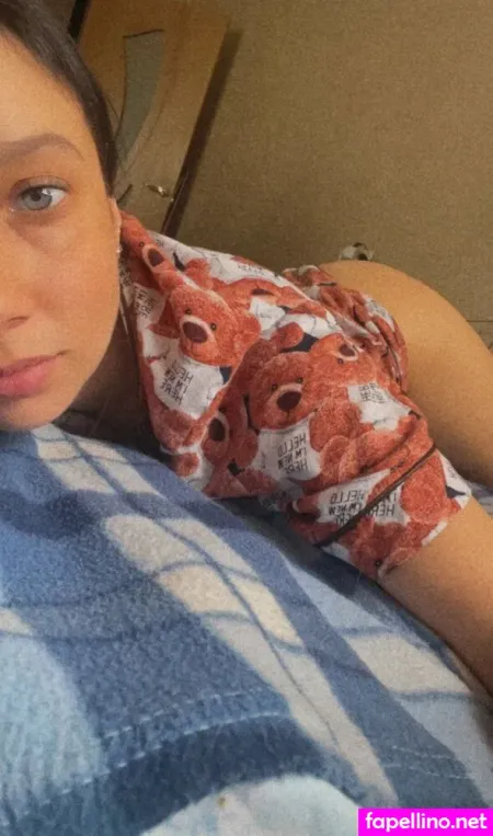 Sinysha OnlyFans Thumbnail #QWMeXbL3va