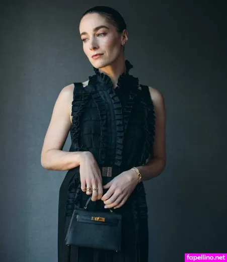 Siobhan Cullen OnlyFans Thumbnail #4nLxg7GxtN