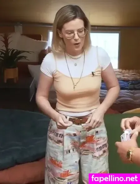 Siobhan Thompson OnlyFans Thumbnail #GVcXhRjZlr