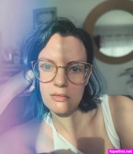 Siobhan Thompson OnlyFans Thumbnail #JMMsVrY9nK