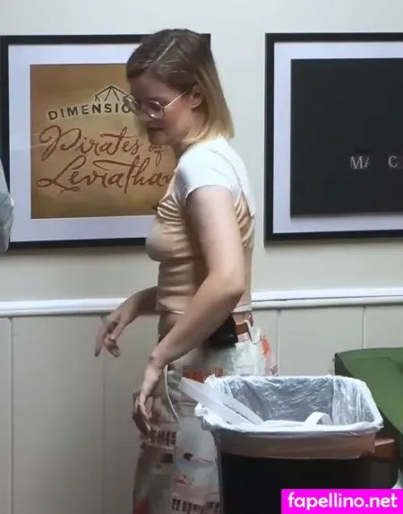 Siobhan Thompson OnlyFans Thumbnail #Zq0lj2TqDK