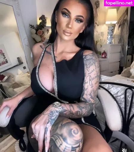 Siobhan Ward OnlyFans Thumbnail #SPdgRD7hlt