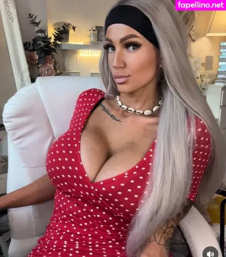 Siobhan Ward OnlyFans Thumbnail #qABQAtnXjf