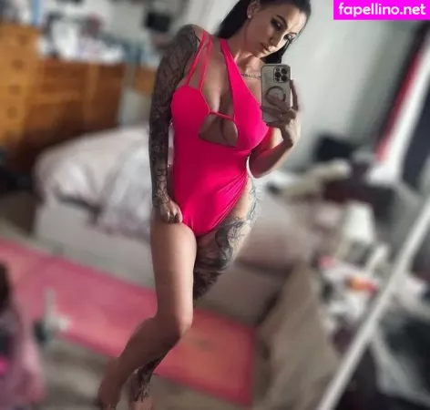 Siobhan Ward OnlyFans Thumbnail #vfFb66uh5U