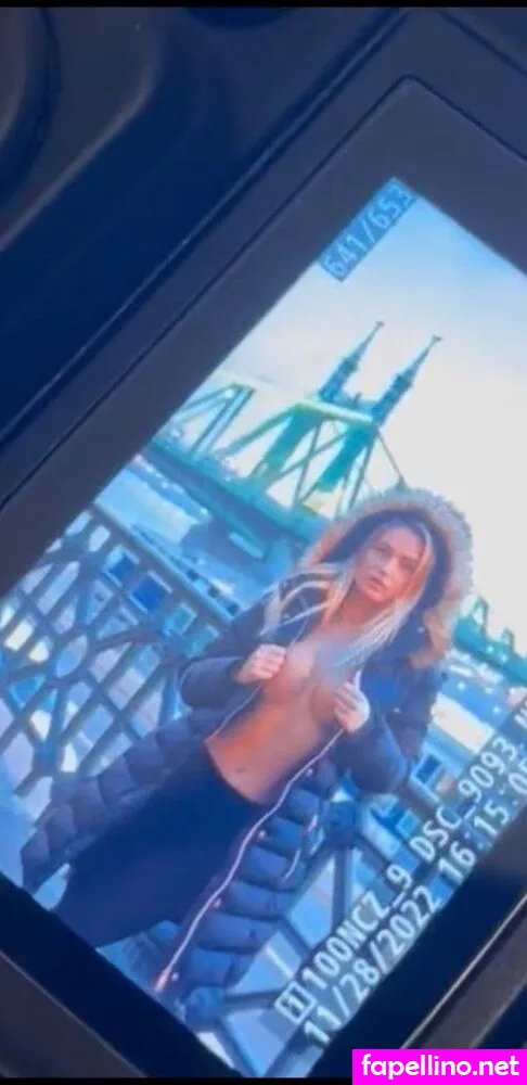 Balaton kÃ¶rnyÃ©ki lÃ¡nyok, vivcsii Nude Leaked OnlyFans Photo #VfO5qKPKB2