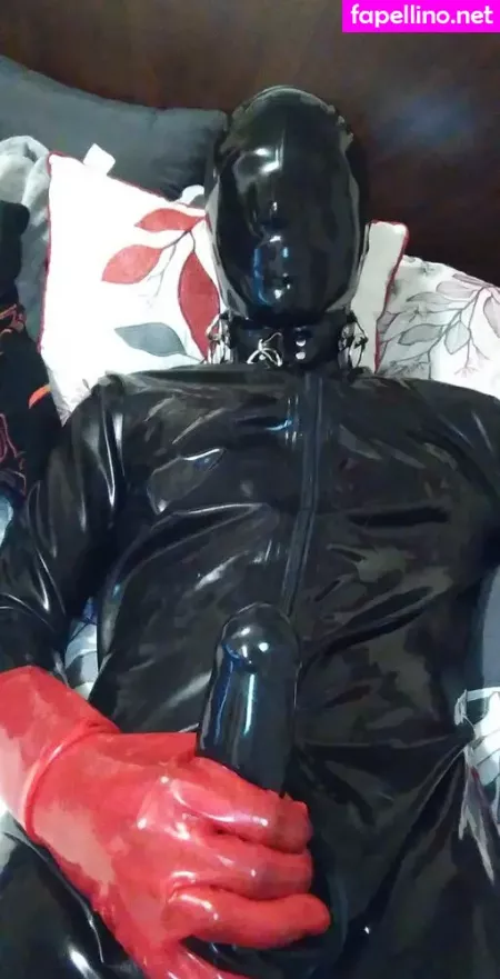 Sir Latexman OnlyFans Thumbnail #PU0ILu0Ykj