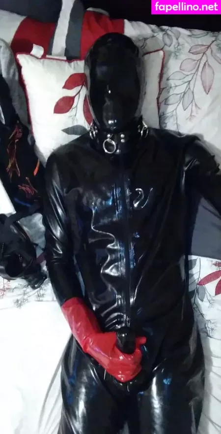 Sir Latexman OnlyFans Thumbnail #lDqUbjtz6h