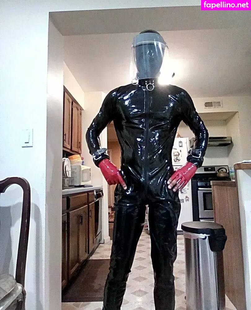 sir_latexman Nude Leaked OnlyFans Photo #r1v487CE9B