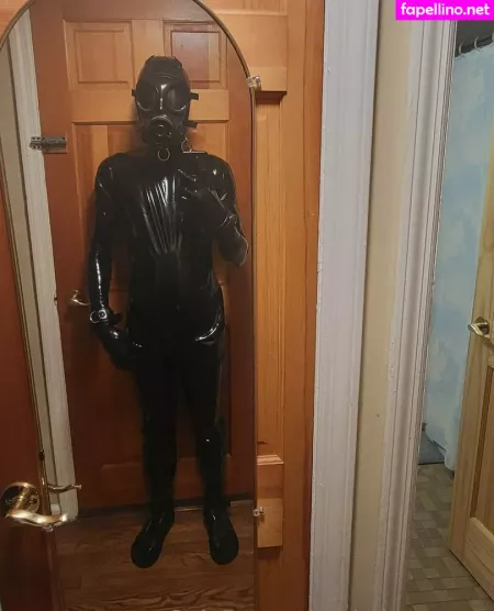 Sir Latexman OnlyFans Thumbnail #xozH3Vd2di