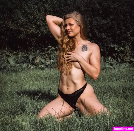 Sira Busch Omnomnomknusper OnlyFans Thumbnail #1aWHOJQq99