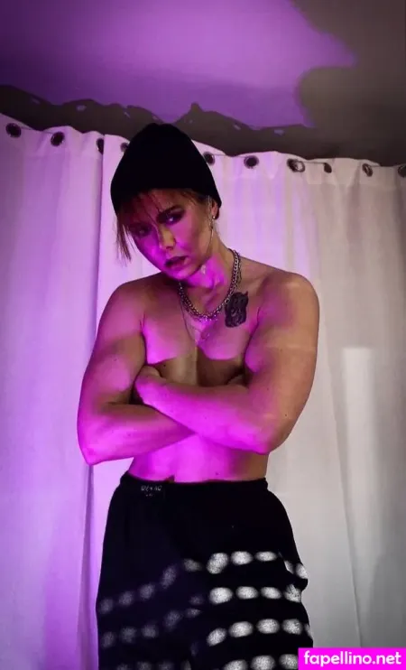 Sira Busch Omnomnomknusper OnlyFans Thumbnail #3nHt0LeTad