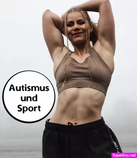 Sira Busch Omnomnomknusper OnlyFans Thumbnail #HUIrrwTYKi