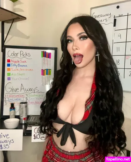 Siren Sarine OnlyFans Thumbnail #YGbrMJxY9R