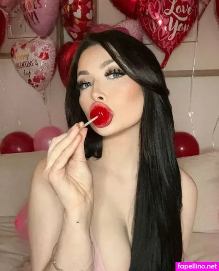 Siren Sarine OnlyFans Thumbnail #tjF3azIwEw