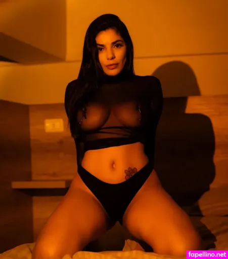 Sirena Blue OnlyFans Thumbnail #obaRdXAYdY