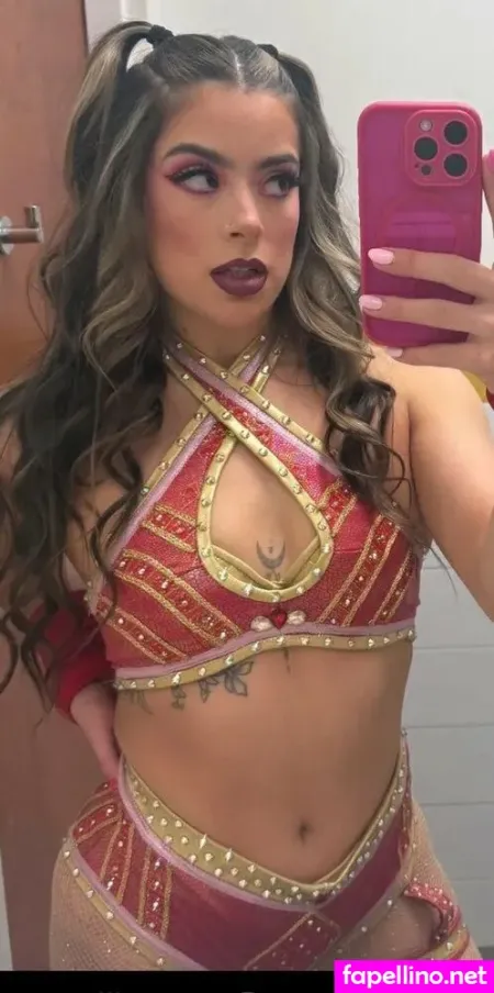 Sirena Linton OnlyFans Thumbnail #XvG0CiLWns