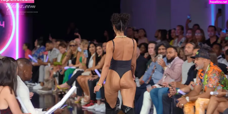 Sirena Marie OnlyFans Thumbnail #ERrc0RFPYx