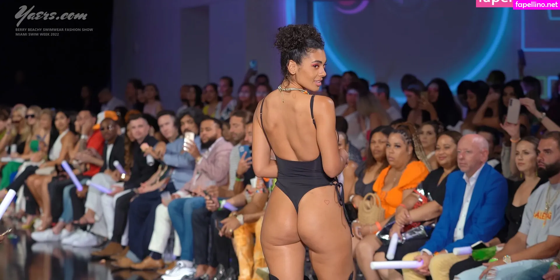 ohheysire, siirenamarie_, sire14, yournewbestie Nude Leaked OnlyFans Photo #JxNyGP9TG3