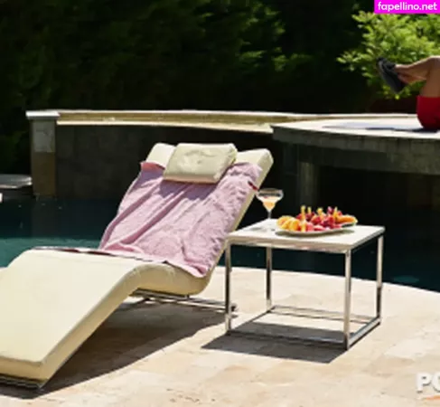 Sirena Milano OnlyFans Thumbnail #lBMSVJkDwi