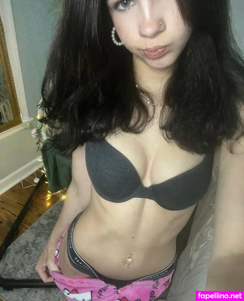 sirenaspicyxoxo, sirenn69xoxo Nude Leaked OnlyFans Photo #4TSTXNfc3Z