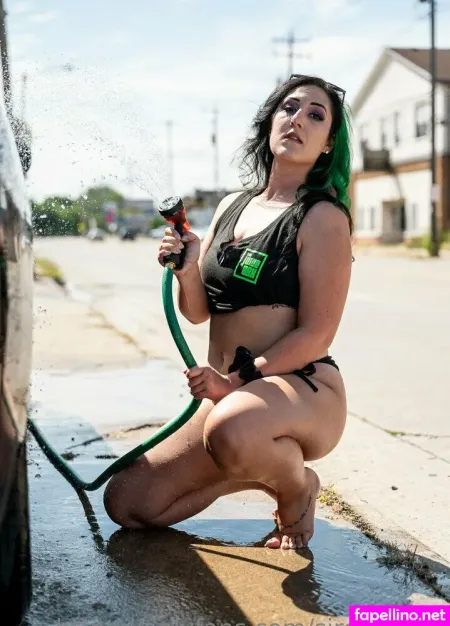 Sirenpaige OnlyFans Thumbnail #d8eut0hDHd