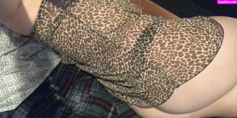 Sirenreignn OnlyFans Thumbnail #dZNemDg34Q