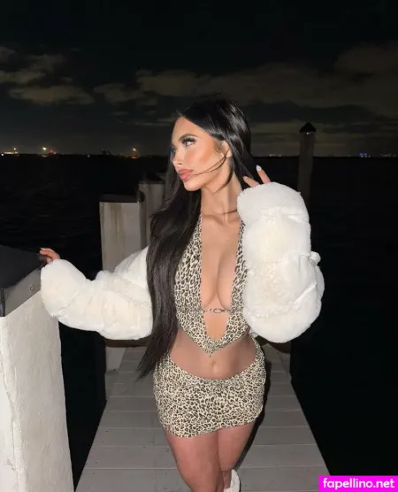 Sirensarina OnlyFans Thumbnail #zVXTym5Nxt