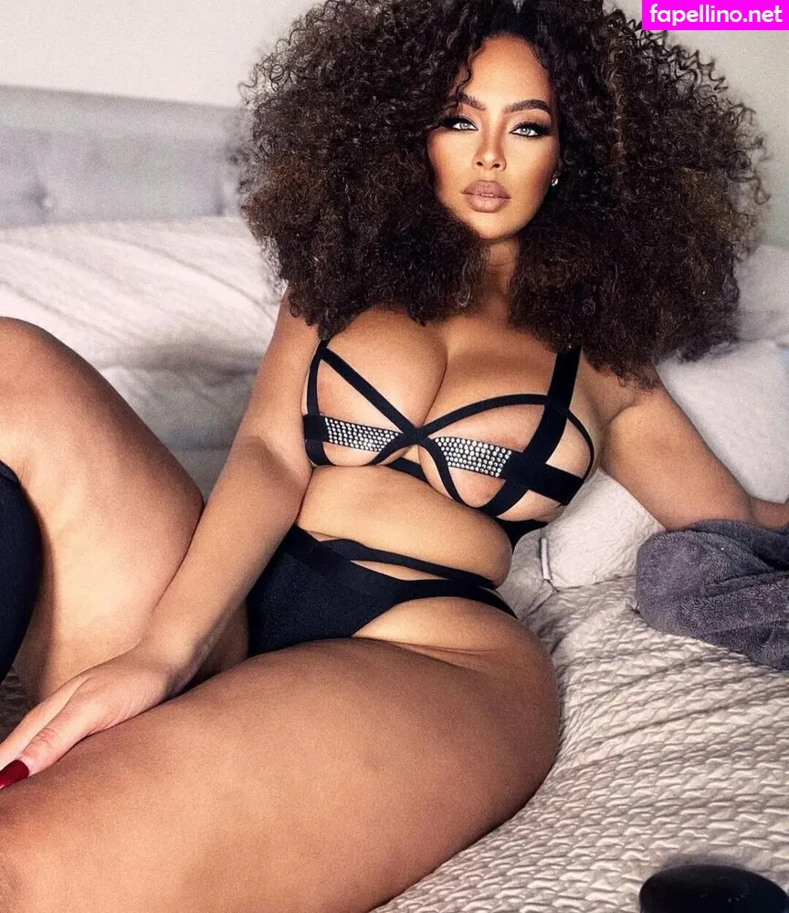 LoveSirensSong, Siren, lovesirenssong_, sirensaysseduce Nude Leaked OnlyFans Photo #v01GbNPY2s