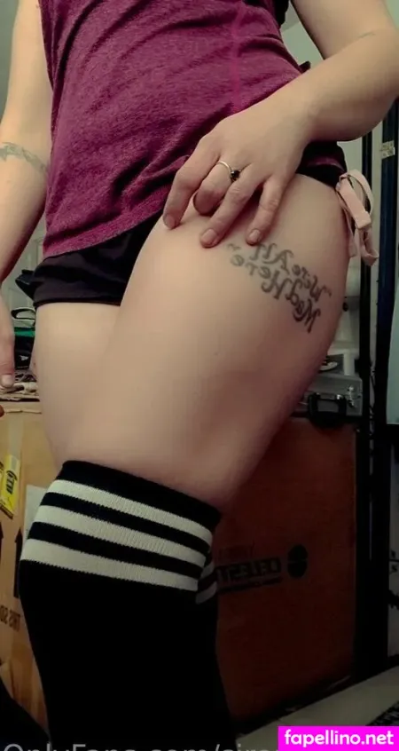 Sirenskissxx OnlyFans Thumbnail #59v5dLid7Z