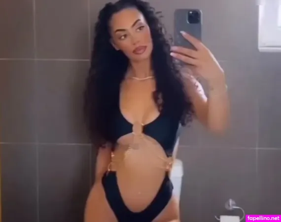 Siria Longo OnlyFans Thumbnail #SGw18Qp7jx