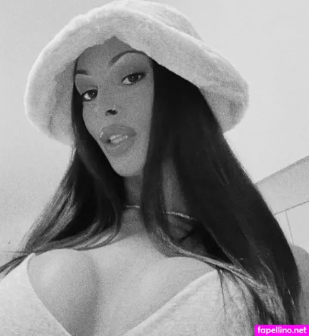 Siria Longo OnlyFans Thumbnail #ynAqWh0OpJ