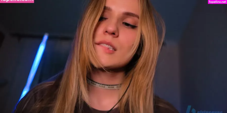 Sirius Eyes Asmr OnlyFans Thumbnail #6CGaYesP03