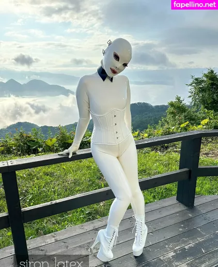 Siron Latex OnlyFans Thumbnail #FdyCbMpKPM