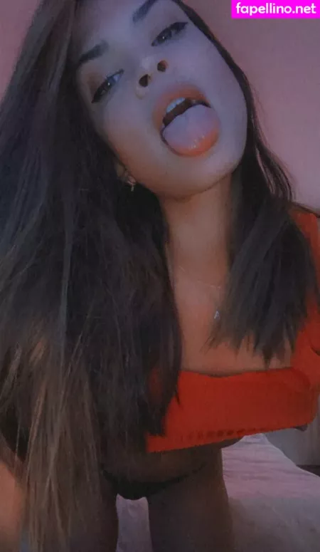 Sironinena OnlyFans Thumbnail #8TfJVO3gWn