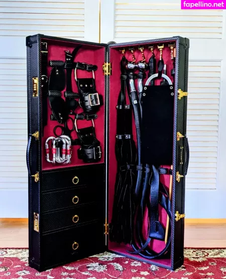 Sirrucifer OnlyFans Thumbnail #2Arww2kXSq