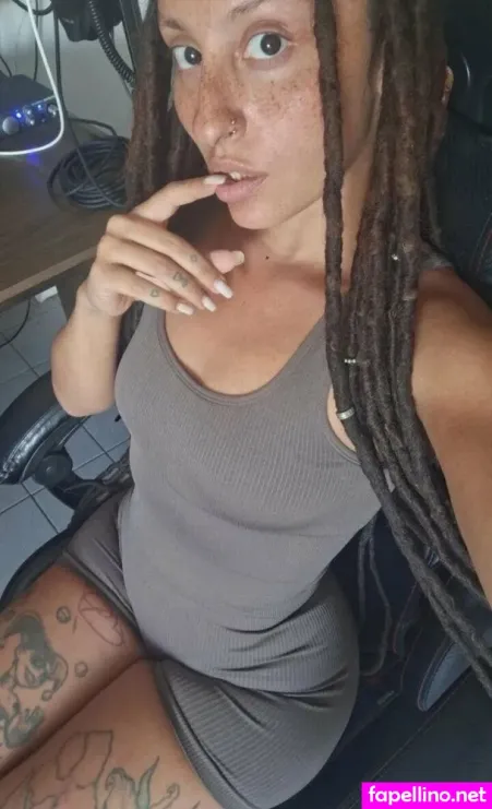 Sisiafroditafree OnlyFans Thumbnail #qy4zc5w4hD
