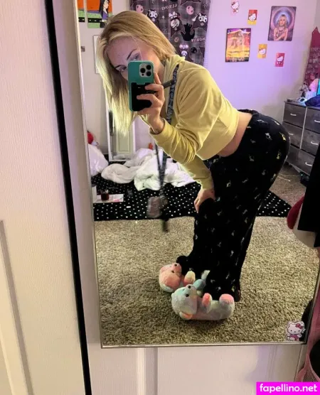 Sisialexiss OnlyFans Thumbnail #R0Rn7FNr6B