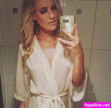Sissi Fahrenschon OnlyFans Thumbnail #Y5W3PfzhxA