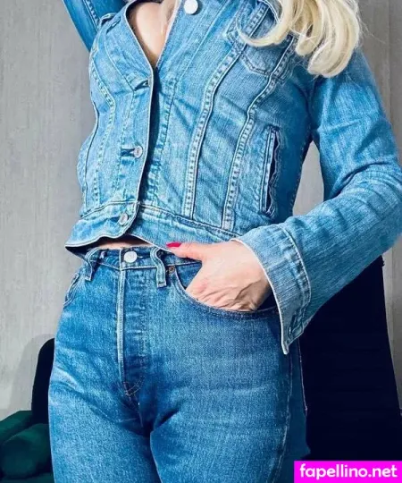 Sissi Viter OnlyFans Thumbnail #FhzOv0Upew